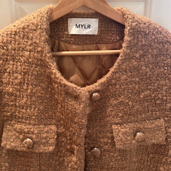 Cute jacket - Picture 2 of 3